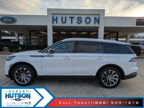 New 2026 Lincoln Aviator Reserve w/ Illumination Package image 1