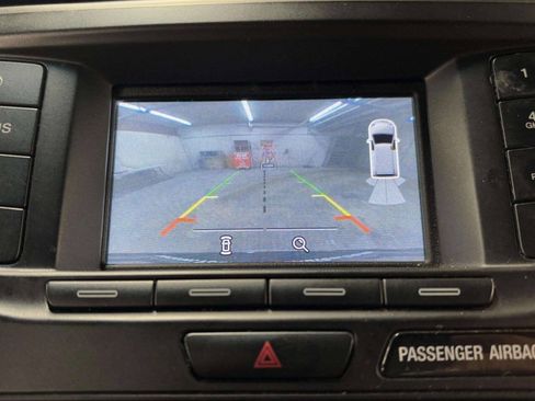 Used 2017 Ford Explorer XLT FWD image 31