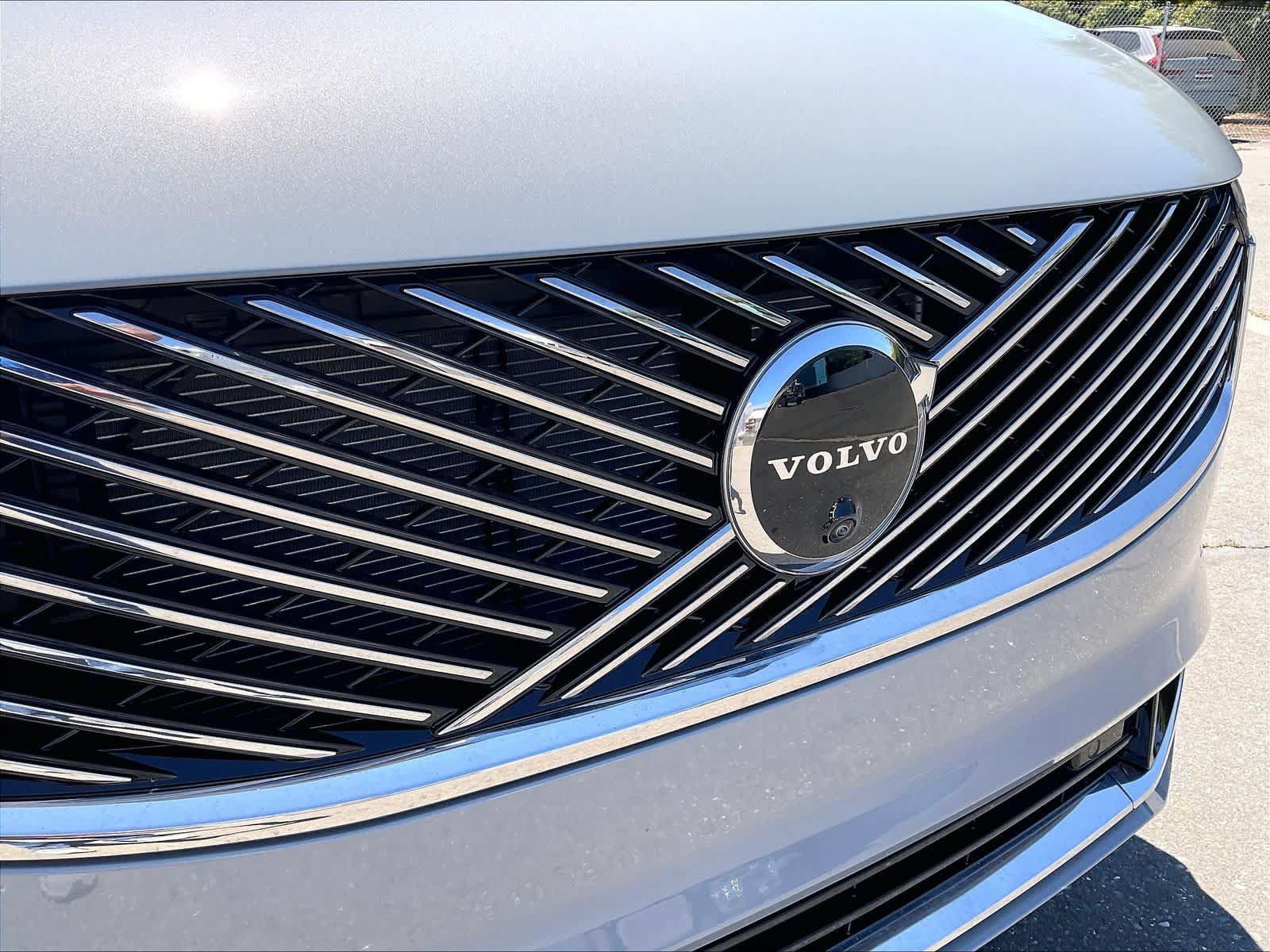 New 2026 Volvo XC90 T8 Plus w/ Protection Package AWD/4WD image 34