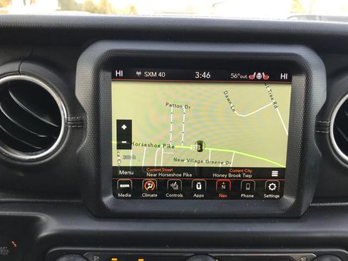 Used 2023 Jeep Wrangler Unlimited Sahara w/ Cold Weather Group image 25