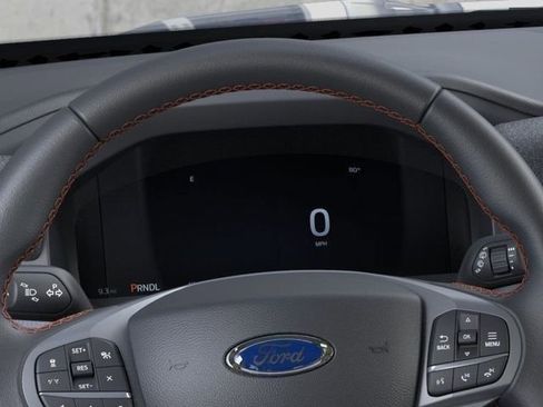 Used 2026 Ford Explorer Active w/ Active Comfort Package AWD/4WD image 13
