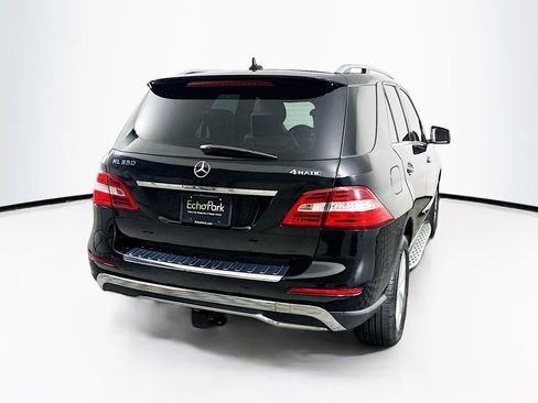 Used 2012 Mercedes-Benz ML 350 4MATIC image 9