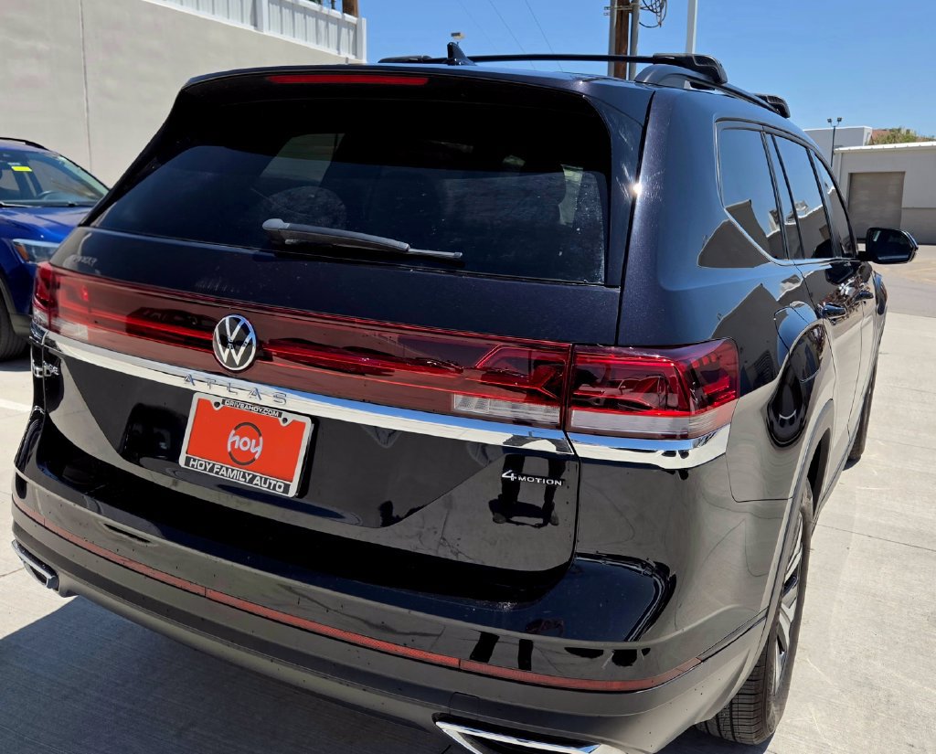 Certified 2025 Volkswagen Atlas SE AWD/4WD image 8