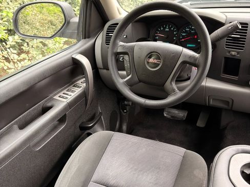 Used 2010 GMC Sierra 1500 SL RWD image 28