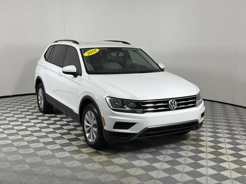 Used 2018 Volkswagen Tiguan S w/ 3rd Row Seat Package AWD/4WD image 3
