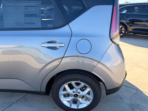 New 2025 Kia Soul LX image 10