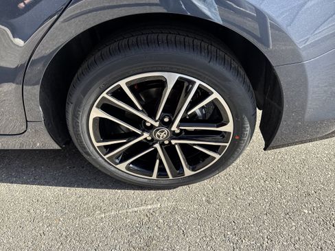 Certified 2026 Toyota Camry XLE AWD/4WD image 8