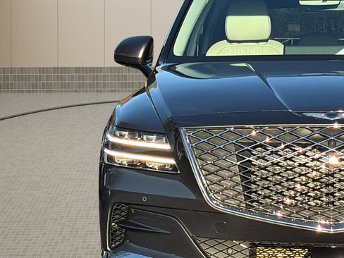 Used 2023 Genesis GV80 2.5T w/ Prestige 20" Package image 10