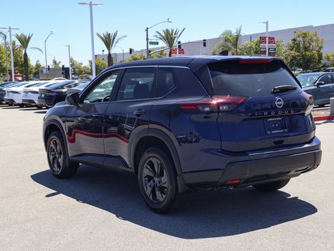 New 2026 Nissan Rogue SV FWD image 6