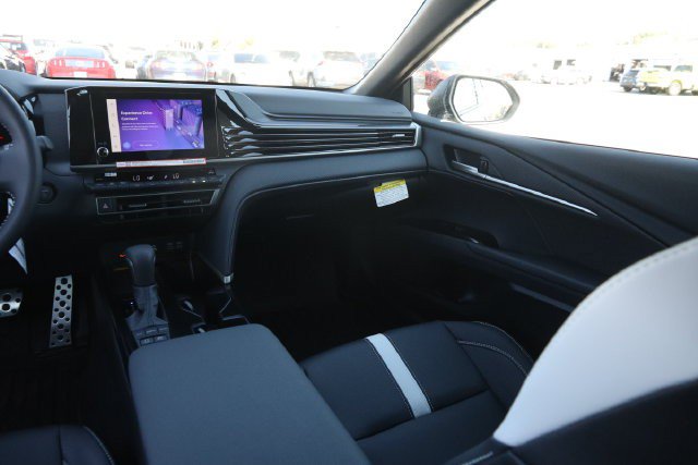 New 2026 Toyota Camry SE FWD image 25