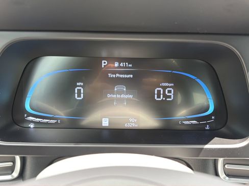Certified 2025 Hyundai Elantra Sport FWD image 24