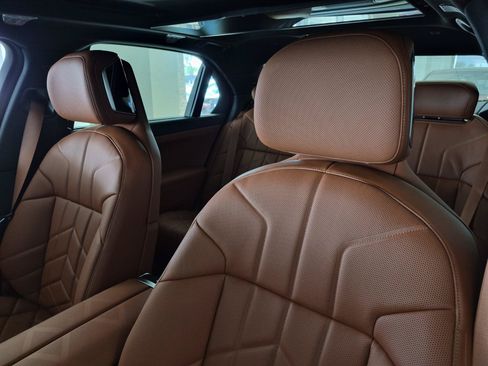New 2026 BMW 740i w/ Executive Package RWD image 13