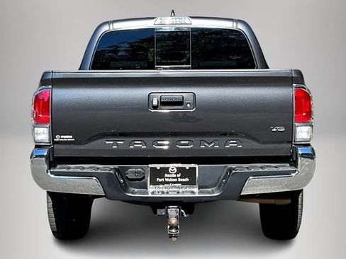 Used 2023 Toyota Tacoma TRD Off-Road image 6