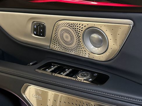 New 2026 Lincoln Nautilus Reserve AWD/4WD image 40