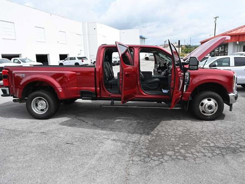 Certified 2025 Ford F350 Lariat w/ Lariat Ultimate Package AWD/4WD image 43