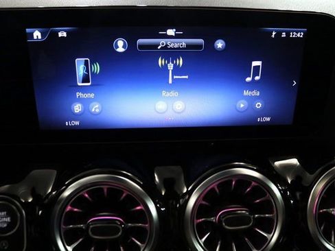 Certified 2025 Mercedes-Benz GLA 250 4MATIC image 6