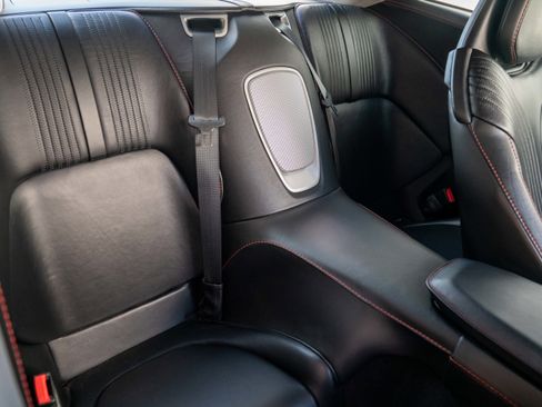 Used 2019 Aston Martin DB11 Coupe image 25