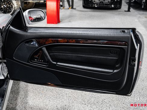 Used 2001 Mercedes-Benz SL 500 image 26