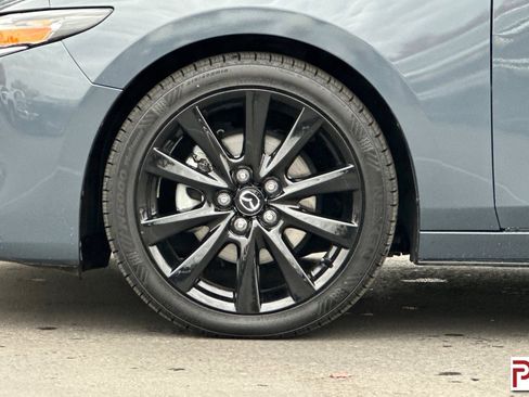 Used 2024 MAZDA MAZDA3 s image 31