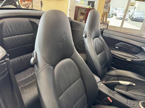 Used 2003 Porsche 911 Carrera 4 AWD/4WD image 15