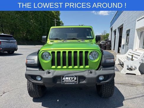 Used 2018 Jeep Wrangler Unlimited Sport S AWD/4WD image 2