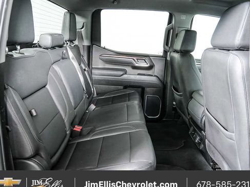 Used 2025 GMC Sierra 1500 SLT image 19