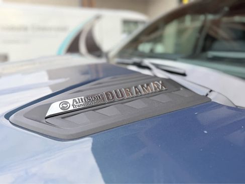 Used 2025 Chevrolet Silverado 2500 High Country w/ Technology Package image 7