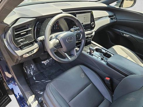 Used 2023 Lexus RX 350 FWD w/ Cold Area Package image 10