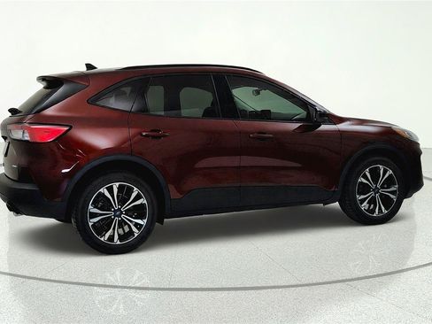 Used 2021 Ford Escape SE w/ SE Sport Appearance Package AWD/4WD image 7