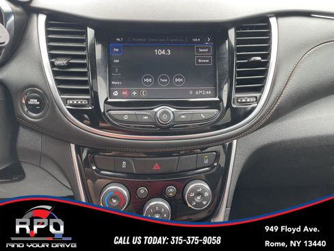 Used 2020 Chevrolet Trax Premier image 22