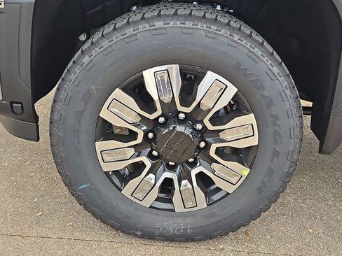 New 2026 GMC Sierra 2500 Denali w/ Denali Reserve Package image 96