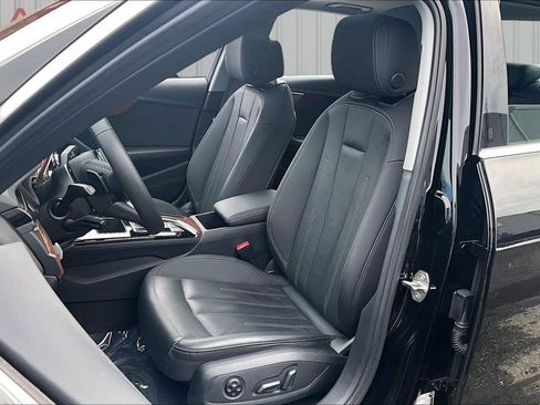 Used 2023 Audi A4 2.0T Premium image 21