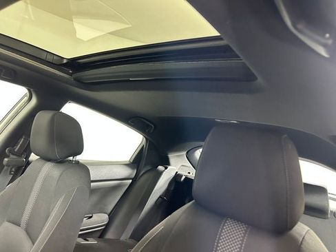 Used 2020 Honda Civic EX image 13
