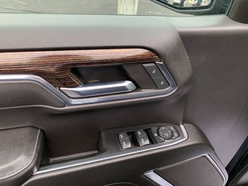 Used 2023 GMC Sierra 1500 Elevation image 23