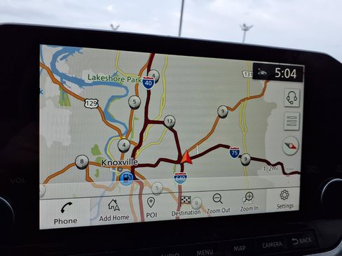 Used 2021 Nissan Rogue SL w/ Premium Package image 17