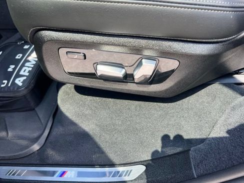 Used 2026 BMW X7 xDrive40i w/ M Sport Package AWD/4WD image 30