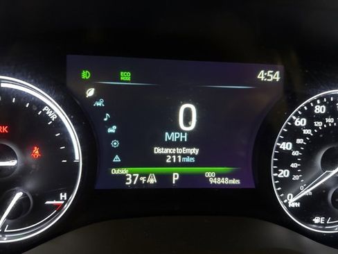 Used 2021 Toyota Sienna Limited image 5