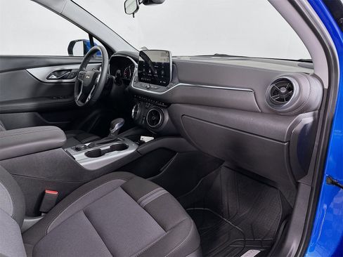 New 2025 Chevrolet Blazer LT w/ Driver Confidence Package image 29