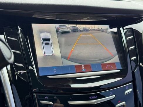 Used 2020 Cadillac Escalade Luxury image 33