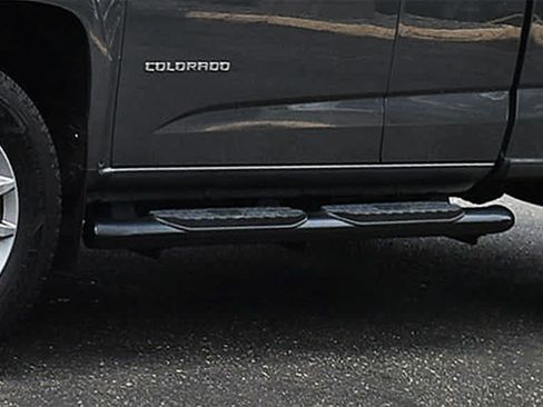 Used 2021 Chevrolet Colorado LT w/ LT Convenience Package AWD/4WD image 9