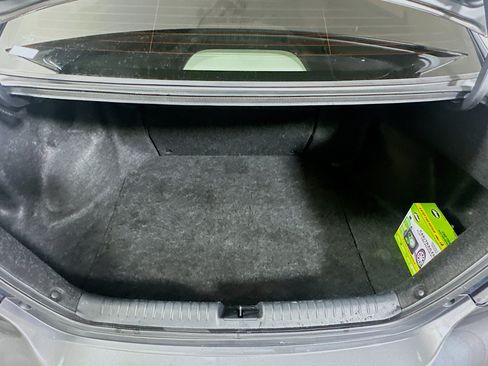 Used 2013 Honda Civic Hybrid Sedan image 25