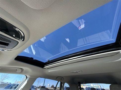 Used 2025 Subaru Outback Limited image 22