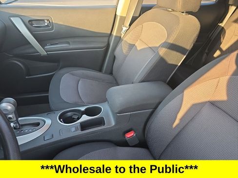 Used 2012 Nissan Rogue SV image 18