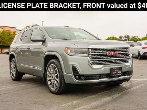 Used 2023 GMC Acadia Denali w/ Denali Ultimate Package image 7