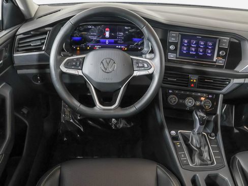 Used 2023 Volkswagen Jetta SE w/ Panoramic Sunroof Package FWD image 38