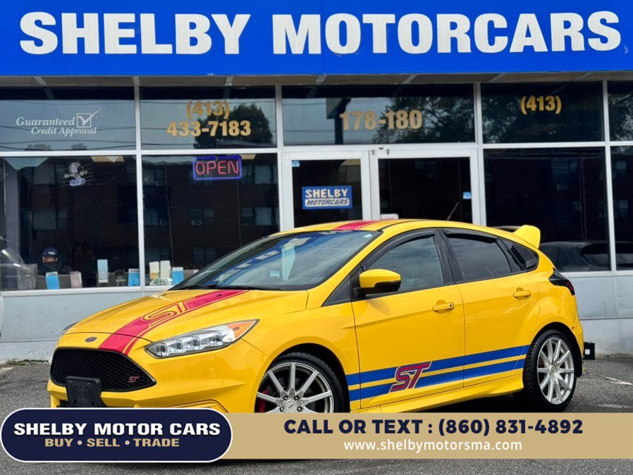 Used 2017 Ford Focus ST FWD image 1