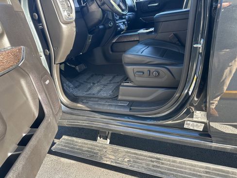 Used 2022 GMC Sierra 2500 Denali w/ Denali Ultimate Package image 8