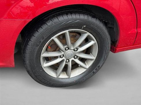 Used 2016 Dodge Grand Caravan SE FWD image 7
