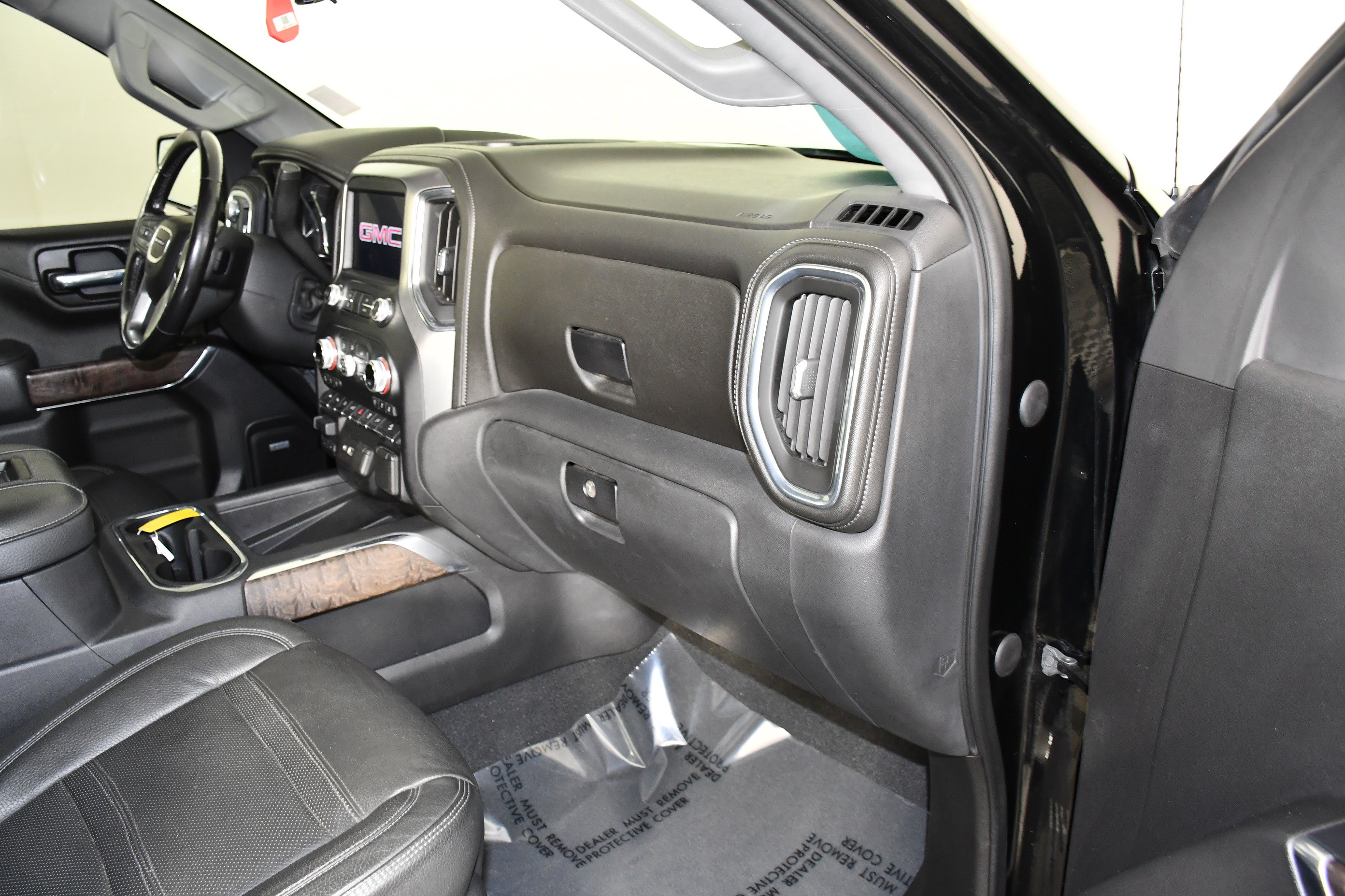 Used 2021 GMC Sierra 1500 Denali w/ Technology Package AWD/4WD image 45