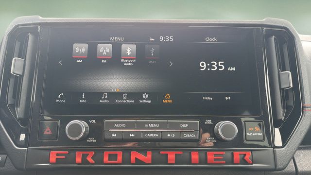 Used 2026 Nissan Frontier PRO-4X AWD/4WD image 13